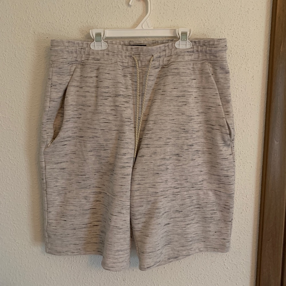 Men’s Pacsun Shorts Large